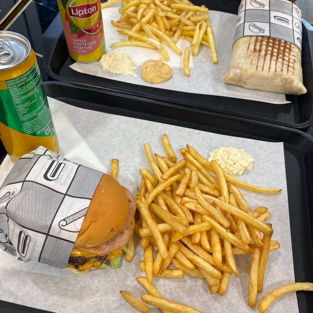 YUM’S 3